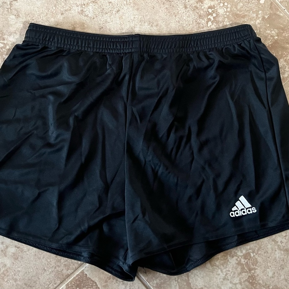 Adidas shorts - Picture 1 of 3